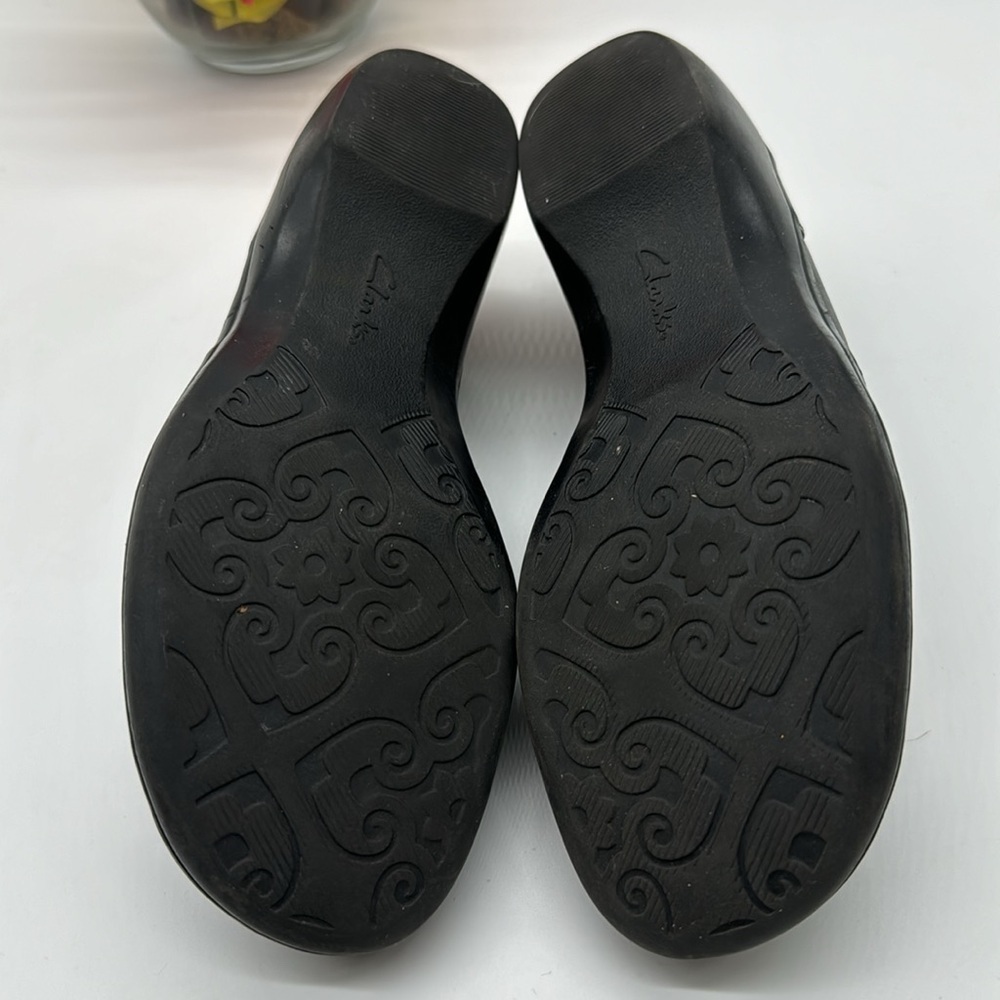 Clarks Black Leather Slip On Flat Loafers Size 7 BLO5924 - Picture 5 of 7
